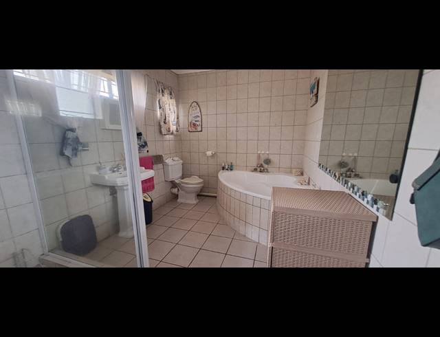 3 BEDROOM HOUSE FOR SALE IN OLIFANTSNEK